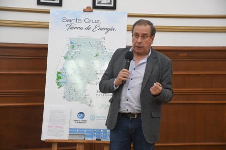 noticiaspuertosantacruz.com.ar - Imagen extraida de: https://noticias.santacruz.gob.ar/gestion/produccion/secretaria-de-turismo/item/31088-vuelos-de-el-calafate-a-santiago-de-chile-es-un-icono-de-desarrollo-turistico