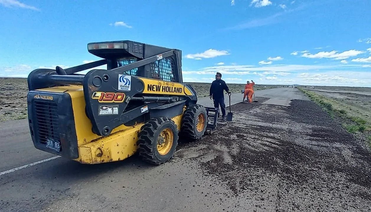 noticiaspuertosantacruz.com.ar - Imagen extraida de: https://adnsur.com.ar/sociedad/reconstruccion-de-la-alcantarilla-tras-el-socavon-en-la-ruta-nacional-26--avances-y-restricciones-horarias_a66bad894cd7f0ce7a8aee954