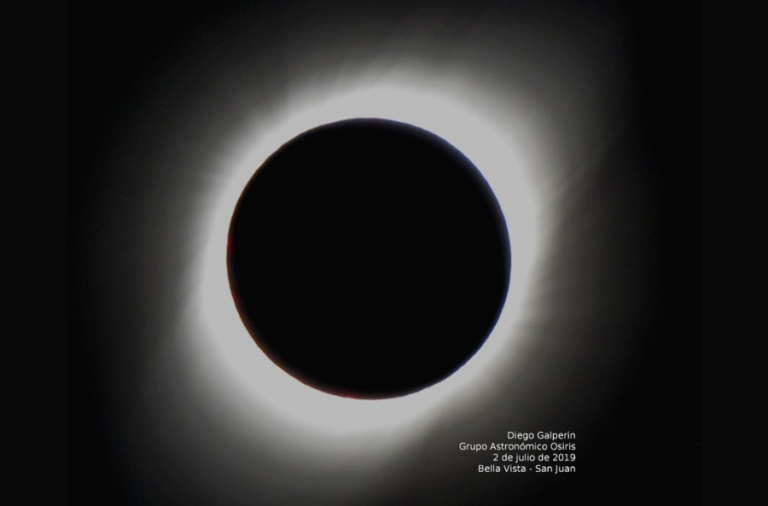 noticiaspuertosantacruz.com.ar - Imagen extraida de: https://elrompehielos.com.ar/como-disfrutar-del-eclipse-solar-de-manera-segura-consejos-desde-parque-patagonia