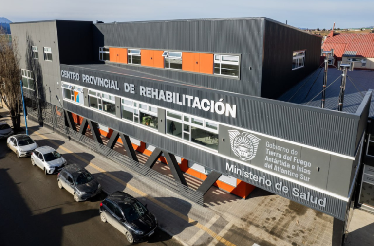 noticiaspuertosantacruz.com.ar - Imagen extraida de: https://elrompehielos.com.ar/gobierno-de-tierra-del-fuego-inaugurara-este-miercoles-el-nuevo-centro-provincial-de-rehabilitacion