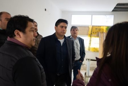 noticiaspuertosantacruz.com.ar - Imagen extraida de: https://noticias.santacruz.gob.ar/gestion/gobierno/item/31247-pico-truncado-vidal-terminara-una-obra-inconclusa-del-kirchnerismo