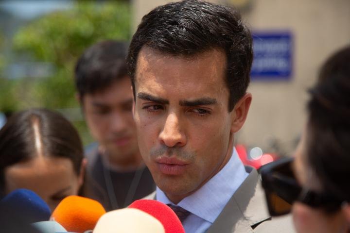 noticiaspuertosantacruz.com.ar - Imagen extraida de: https://www.huffingtonpost.es//life/influencers-celebrities/el-abogado-edwin-arrieta-desvela-encontronazo-daniel-sancho-juicio-esta-falsa-realidad.html