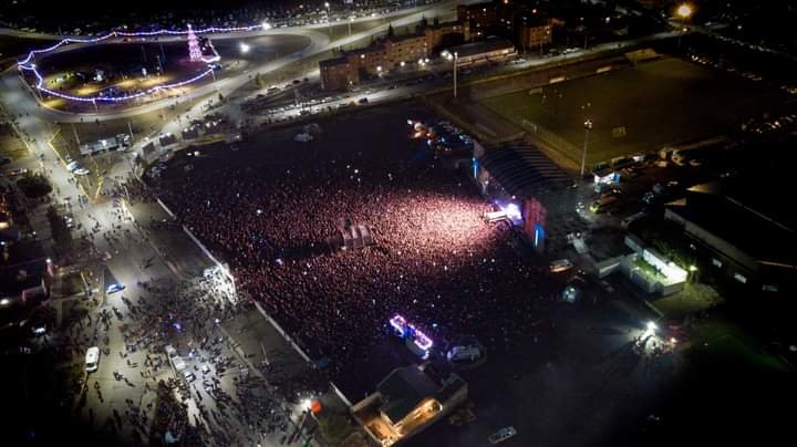 noticiaspuertosantacruz.com.ar - Imagen extraida de: https://www.tiemposur.com.ar/info-general/pablo-grasso-confirmo-el-primer-artista-para-el-festival-aniversario