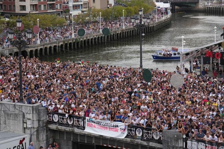 noticiaspuertosantacruz.com.ar - Imagen extraida de: https://www.huffingtonpost.es//sociedad/aste-nagusia-2024-cortes-trafico-informacion-servicio.html