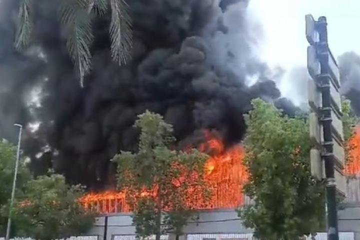 noticiaspuertosantacruz.com.ar - Imagen extraida de: https://www.huffingtonpost.es//sociedad/un-incendio-declarado-colegio-sagradas-familias-andujar-deja-herido.html