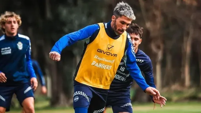 Juvenil que compartió cancha con Messi entrena con Gimnasia