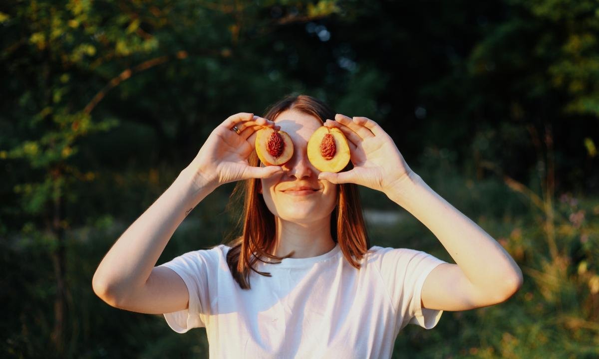 noticiaspuertosantacruz.com.ar - Imagen extraida de: https://www.huffingtonpost.es//life/salud/soy-nutricionista-te-pido-comas-dos-frutas-todos-dias-verano.html