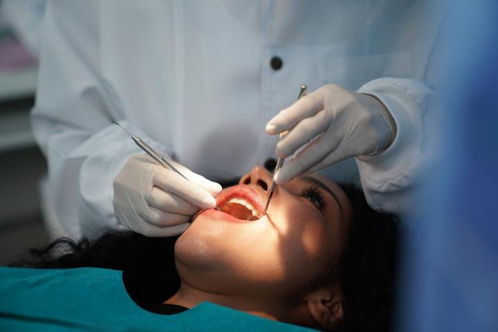 noticiaspuertosantacruz.com.ar - Imagen extraida de: https://www.huffingtonpost.es//life/salud/cuenta-primer-ensayo-clinico-regenerar-dientes-jubilar-implantes-rp.html