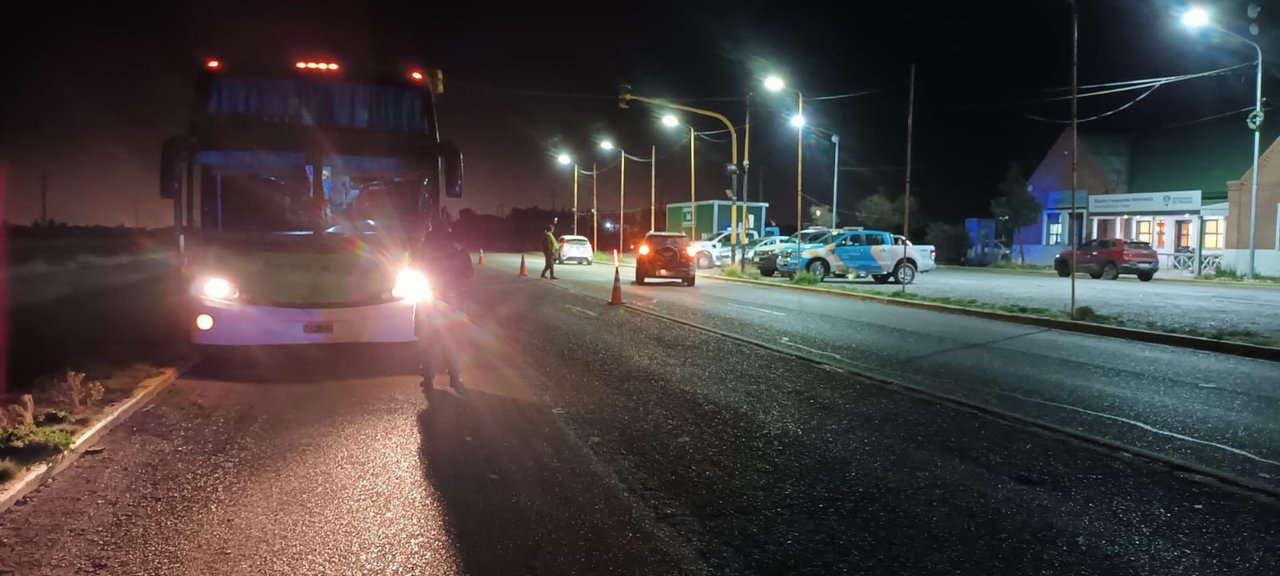 noticiaspuertosantacruz.com.ar - Imagen extraida de: https://adnsur.com.ar/policiales---judiciales/gendarmeria-secuestro-177-gramos-de-cocaina-de-un-pasajero-que-viajaba-en-colectivo-por-chubut_a66ec4e2404be0156b27be5de