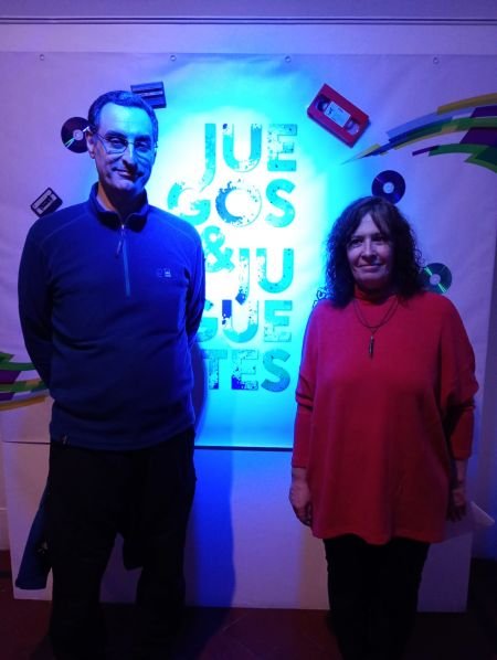 noticiaspuertosantacruz.com.ar - Imagen extraida de: https://noticias.santacruz.gob.ar/gestion/educacion/item/31364-el-museo-de-arte-eduardo-minnicelli-inauguro-la-muestra-juegos-y-juguetes-va-de-retro