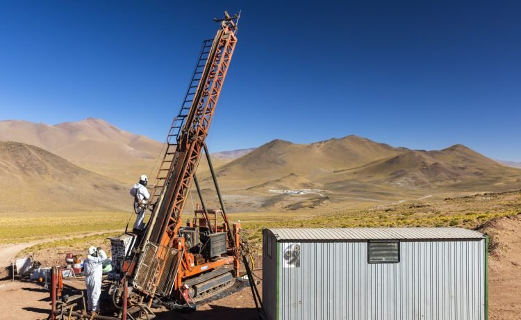 noticiaspuertosantacruz.com.ar - Imagen extraida de: https://mineriaydesarrollo.com/2024/09/30/identifican-un-gran-porfido-de-oro-y-cobre-en-el-proyecto-de-plata-diablillos-en-salta/