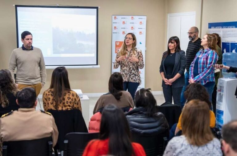 noticiaspuertosantacruz.com.ar - Imagen extraida de: https://elrompehielos.com.ar/gran-convocatoria-en-el-taller-participativo-para-la-conservacion-y-restauracion-de-la-biodiversidad-en-tierra-del-fuego