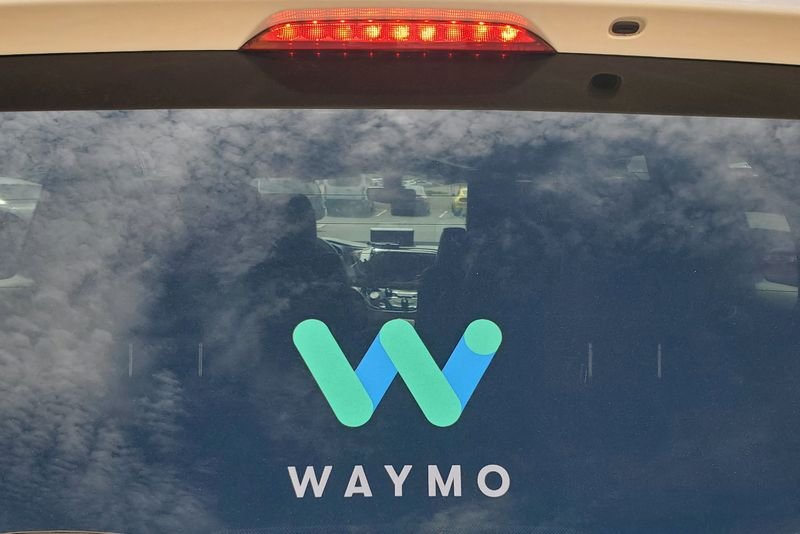 noticiaspuertosantacruz.com.ar - Imagen extraida de: https://finance.yahoo.com/news/waymo-talks-hyundai-motor-produce-030944777.html