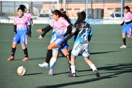 noticiaspuertosantacruz.com.ar - Imagen extraida de: https://noticias.santacruz.gob.ar/gestion/desarrollo-social/item/31591-se-definio-la-representacion-provincial-de-futbol-femenino-para-los-juegos-binacionales-de-la-araucania