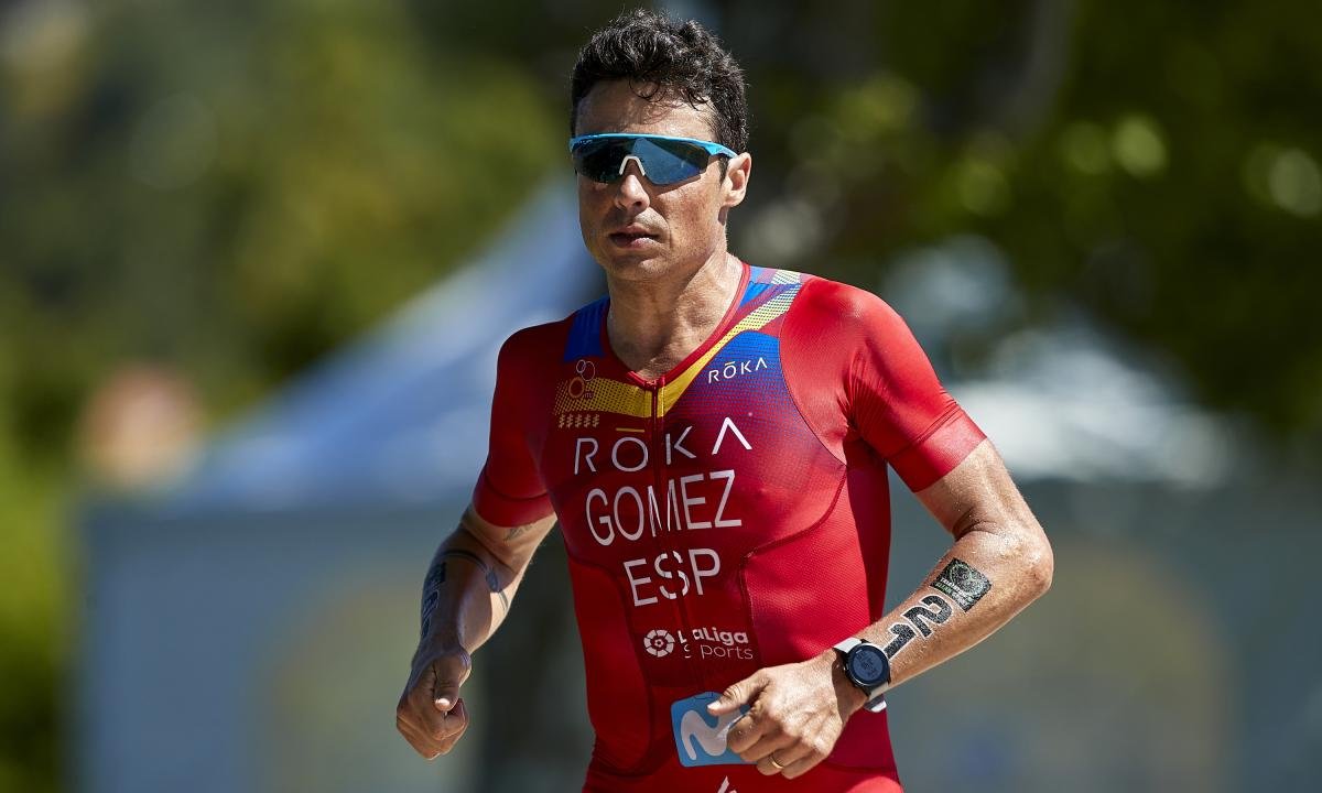 noticiaspuertosantacruz.com.ar - Imagen extraida de: https://www.huffingtonpost.es//virales/javi-gomez-noya-anuncia-retirada-26nos-triatleta-profesional.html