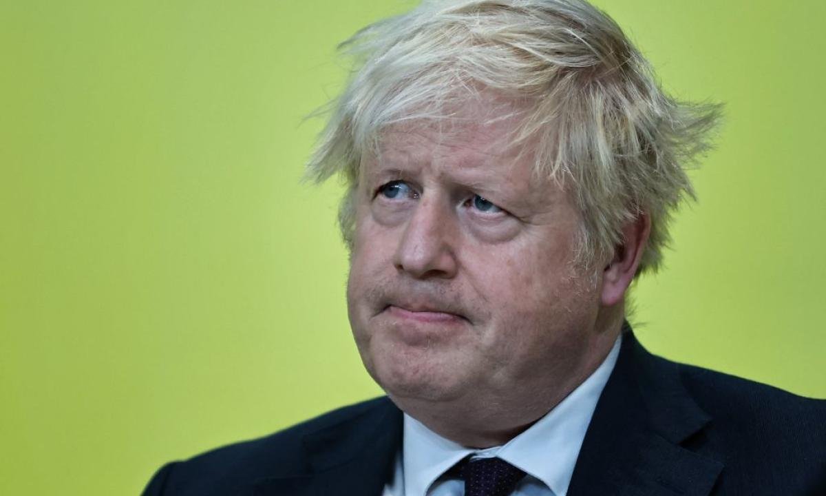 noticiaspuertosantacruz.com.ar - Imagen extraida de: https://www.huffingtonpost.es//global/boris-johnson-confiesa-penso-invadir-paises-bajos-recuperar-vacunas-covidbr.html