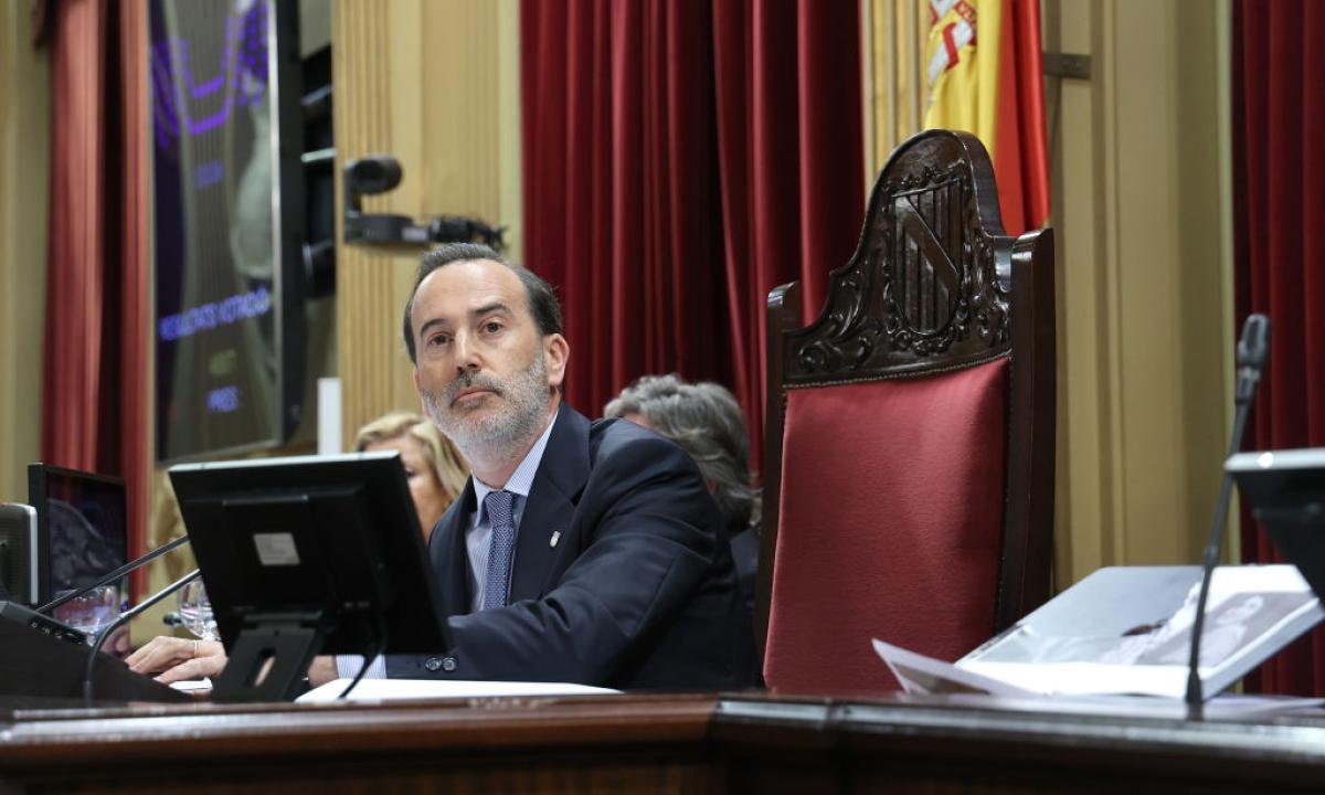 noticiaspuertosantacruz.com.ar - Imagen extraida de: https://www.huffingtonpost.es//politica/le-senne-vox-seguira-presidente-parlament-balear-gracias-abstencion-pp.html