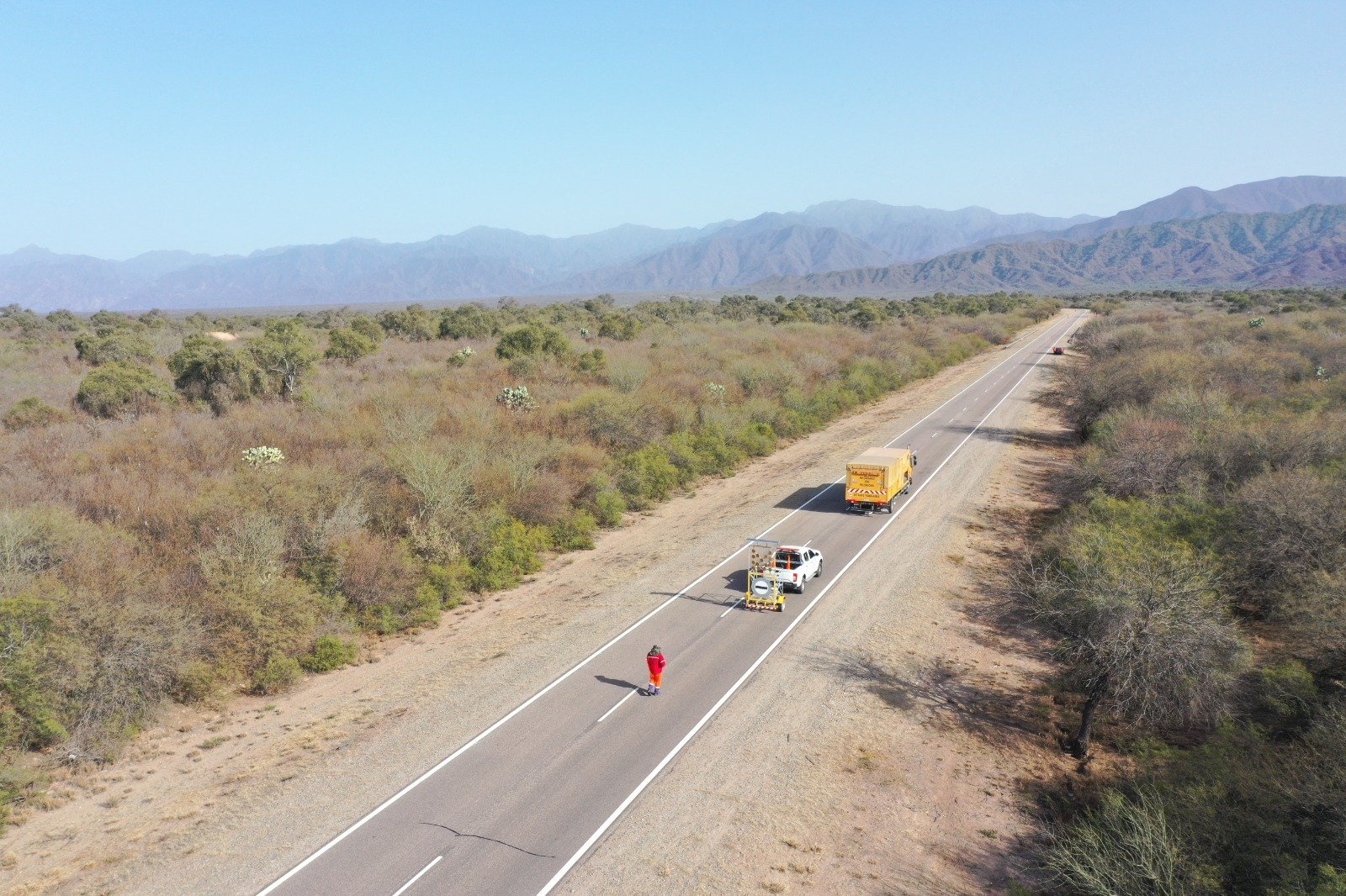 noticiaspuertosantacruz.com.ar - Imagen extraida de: https://elconstructor.com/proyectos-de-recuperacion-y-mejoras-de-la-red-de-caminos-en-catamarca-y-la-rioja/