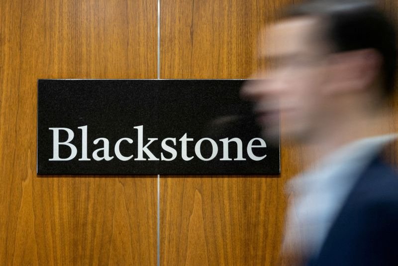 noticiaspuertosantacruz.com.ar - Imagen extraida de: https://finance.yahoo.com/news/blackstone-confirms-13-billion-investment-220324129.html