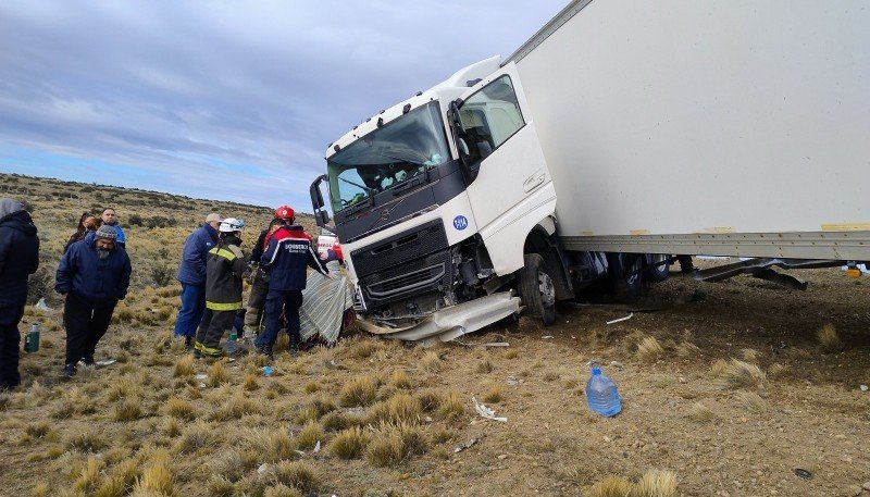 noticiaspuertosantacruz.com.ar - Imagen extraida de: https://www.tiemposur.com.ar/policiales/un-camionero-lesionado-por-descompensacion