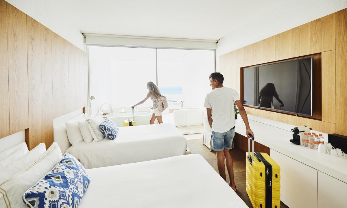 noticiaspuertosantacruz.com.ar - Imagen extraida de: https://www.huffingtonpost.es//life/viajes/estas-son-condiciones-deben-cumplir-habitaciones-hoteles-estrella.html