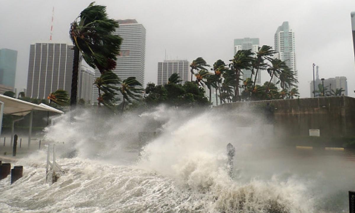 noticiaspuertosantacruz.com.ar - Imagen extraida de: https://www.huffingtonpost.es//sociedad/mario-picazo-alerta-sobre-llegada-nuevos-huracanes-hay-razon-detras.html