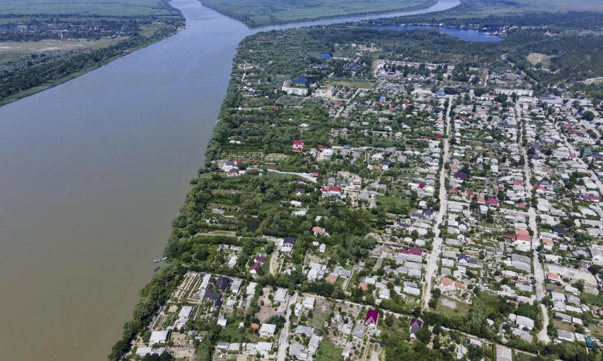 noticiaspuertosantacruz.com.ar - Imagen extraida de: https://www.huffingtonpost.es//global/la-venecia-ucrania-acaba-fuertemente-salpicada-ataques-drones-rusos.html