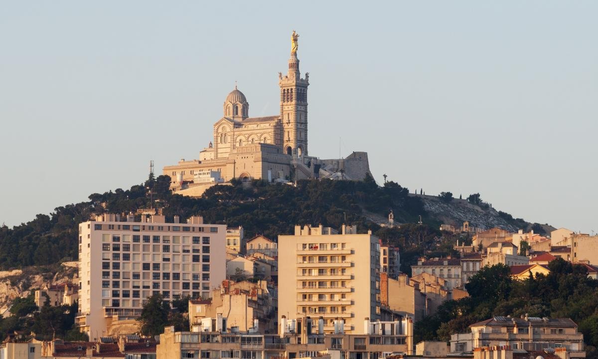 noticiaspuertosantacruz.com.ar - Imagen extraida de: https://www.huffingtonpost.es//global/el-mejor-barrio-mundo-oculta-ciudad-mas-peligrosa-toda-europabr.html