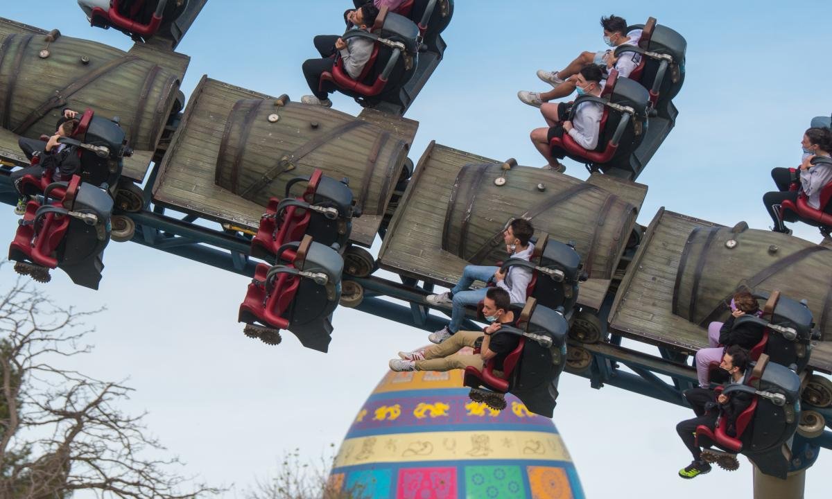 noticiaspuertosantacruz.com.ar - Imagen extraida de: https://www.huffingtonpost.es//sociedad/la-terrorifica-experiencia-gran-parque-tematico-espanol-puedes-vivir-otono.html