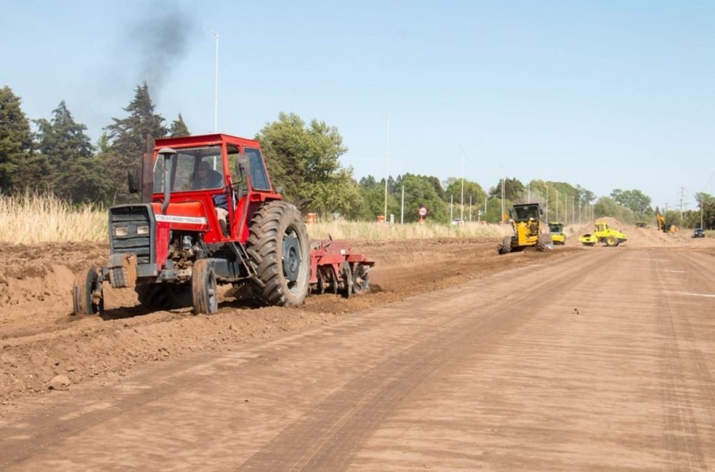 noticiaspuertosantacruz.com.ar - Imagen extraida de: https://elconstructor.com/rio-cuarto-continuan-las-obras-en-la-duplicacion-de-calzada-de-la-ruta-30/